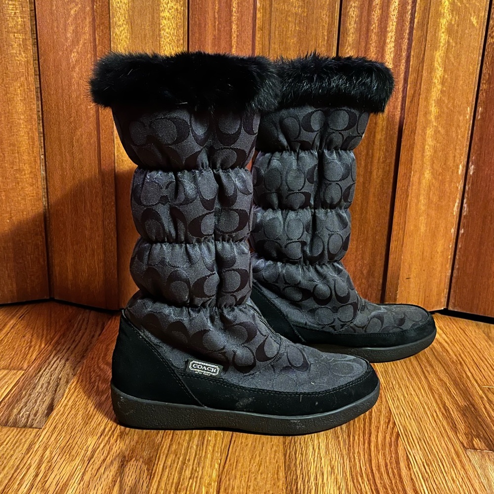 COACH Theona quilted winter boots | like new designer black shoes monogram